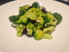 -鲁菜根·泰安菜(万达店)