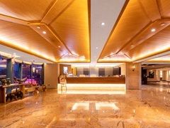 -深圳罗湖东门步行街亚朵X酒店