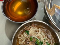 -正宗杨记普洱酸醋米线(总店)