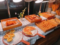 -领鲜活海鲜榴莲自助火锅(东门店)