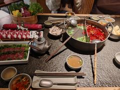 -三出山火锅(南京万象天地店)