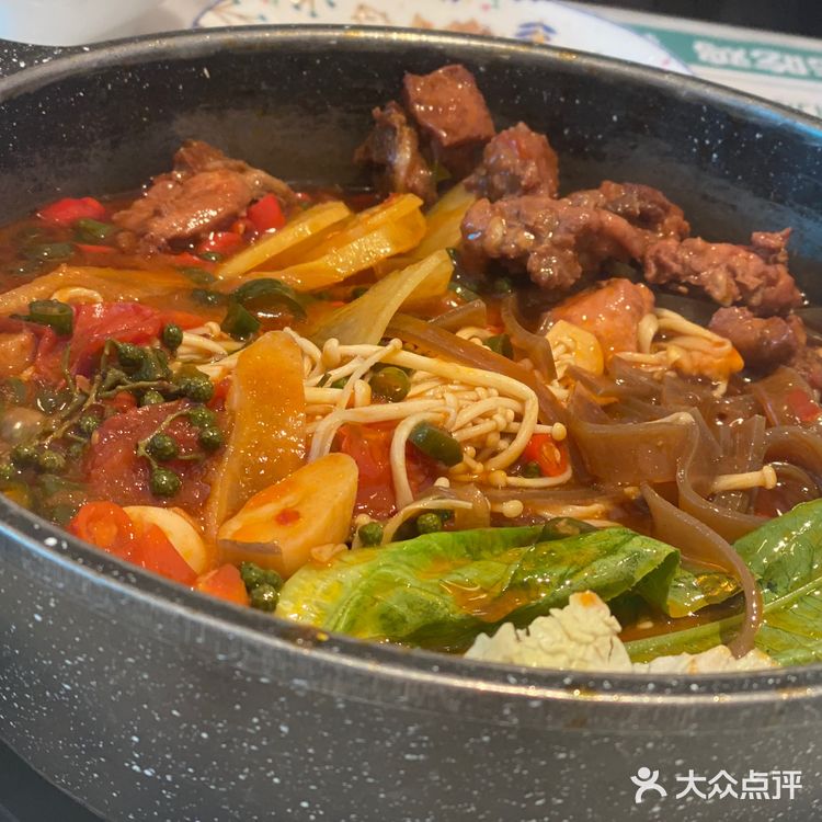 环境不错味道也好好吃的番茄鸡🍅