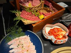 -山川小町·极番烧肉(新地假日广场店)