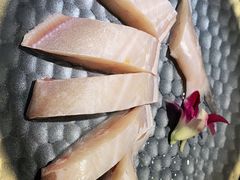 -墨居上隐·院子里火锅(峨眉店)