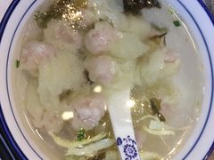 鲜肉小馄饨-景芳周大姐(国大城市广场店)