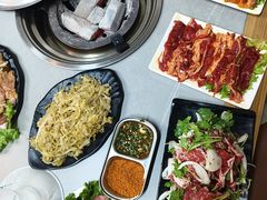 -牛牛牛酸菜煎肉店(望云寺路店)