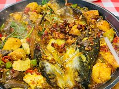 -九门寨石锅鱼烤鱼