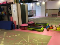 -思迈威健身(积玉桥万达店)