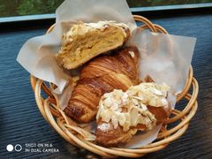 杏仁羊角-麦田工坊(月湖店)