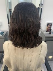 -LILI·HAIR SALON理理造型