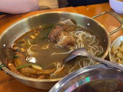-雙冲柳州螺蛳粉&酸嘢&桂林米粉(簋街店)
