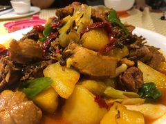 -巴扎美食·新疆菜·西域歌舞表演餐厅(新疆大厦店)