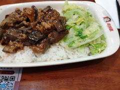 -南城香·饭香串香馄饨香(红军营店)