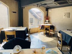 大堂-穹六人间 people 6(岳阳路店)