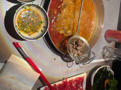 -伴山牛贵州黄牛肉火锅·苗疆非遗艺术餐厅(上海首店)