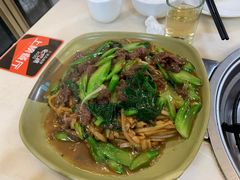 -胡须佬鸡煲四季火锅(龙珠大道店)