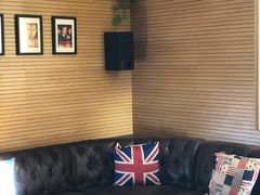 -小草屋轰趴馆别墅派对新场团建家庭聚会