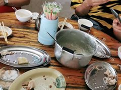 -洲心明记烧肉大粥(总店)