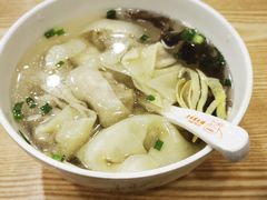 瑶柱肉大馄饨-景芳周大姐烧麦(东新店)