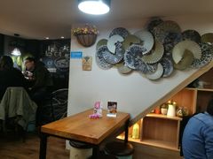 大堂-家味螺蛳粉&烤鱼(安远路店)