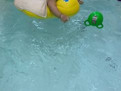 泳池-小鸭先知婴幼儿游泳馆