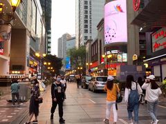 -八一好吃街·高品美食广场