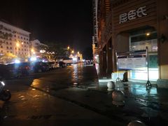 -解放路步行街                
