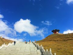 -日月山景区