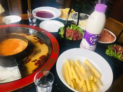 -宽巷子成都火锅(南站店)