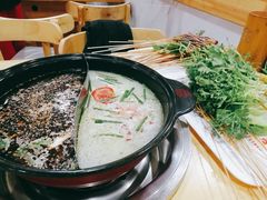 第三代秘制装底料-袁记串串香(人民公园店)