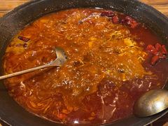 -旧街市鲜货老火锅(大光路店)