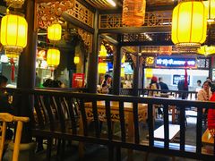 -八一路好吃街(雨田商务大厦店)