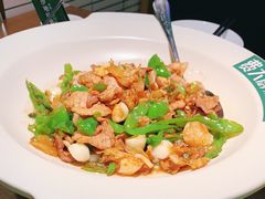 -费大厨辣椒炒肉(万家丽一店)