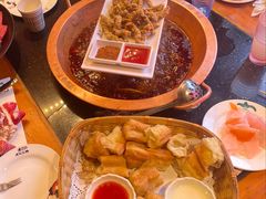 特色鸳鸯锅-老版火锅.12年西安排队王(沣峪口店)