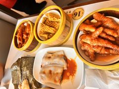 -东方早茶 海鲜•青岛菜(国信体育中心店)