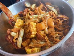 -内蒙焖面大盆骨餐馆(山大路店)