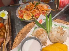 -小小集渔·泰式大排档(太古里香槟店)