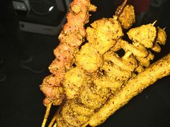 -小魏哥果仁烤面筋
