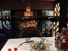 -Mogul Eatery·大亨餐酒馆