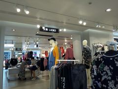 -H&M(天一广场店)