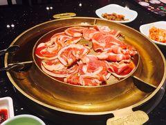 -猪啊牛呀羊啊铜盘烤肉(正大广场店)