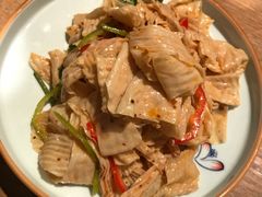 -大巴扎的姑娘(荣盛时代广场店)
