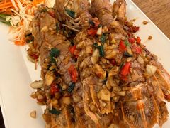 -两兄弟Song Pee Nong(2号店)