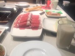 -海底捞火锅鲜切牛肉主题店(长寿路店)
