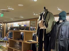 -i.t(湖滨银泰in77店)