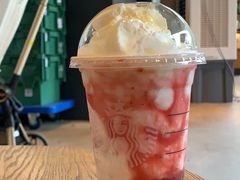 -星巴克臻选(杭州嘉里中心1F店)