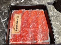 -牛YO寿喜烧·铁板烧和牛火锅自助(市府恒隆店)
