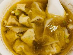 -月亮房·白斩鸡(娄山关路店)