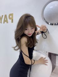 -AYO SALON