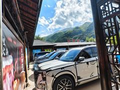 -安吉龙王山峡谷漂流